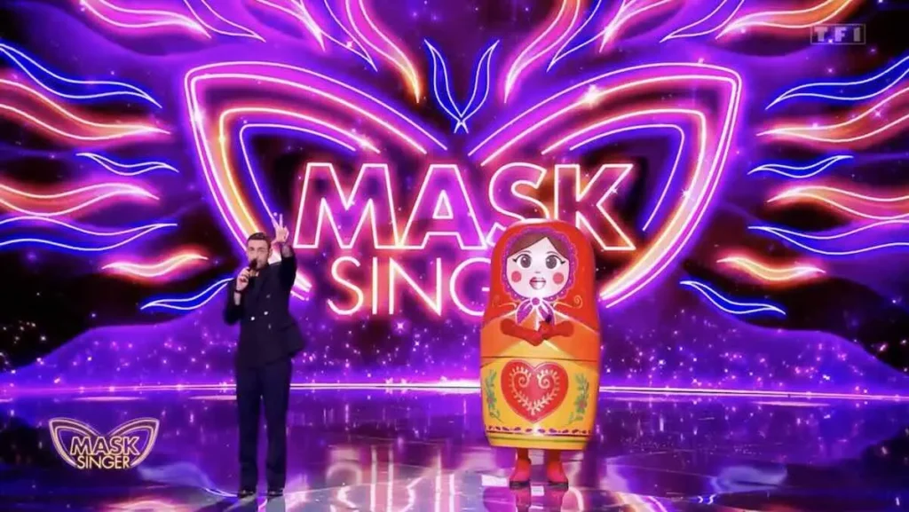 « Mask Singer » : qui se cache derrière la poupée russe ?