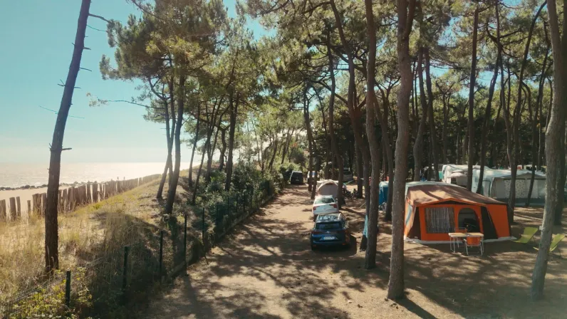 Le camping, un siècle de bonheur français