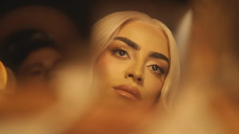 Bilal Hassani, bats-toi comme une fille mon fils
